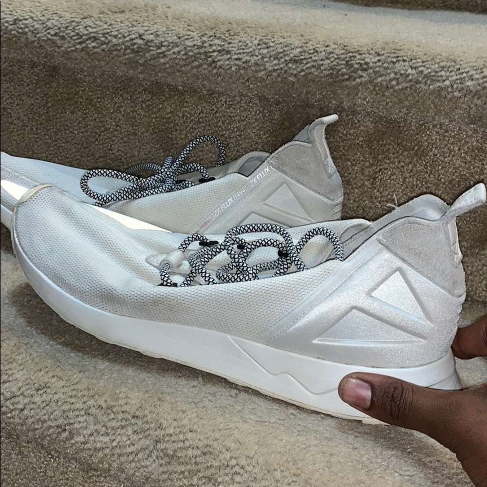 Yeezy Sneakers